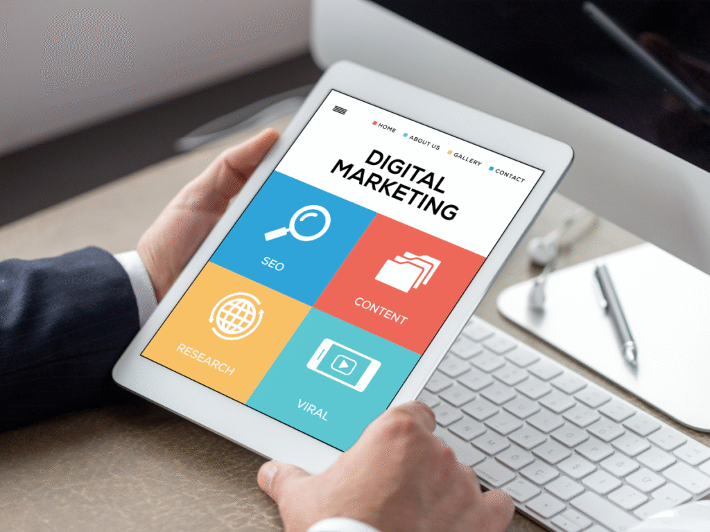 Digital marketing course curriculum with SEO, social media, and email marketing